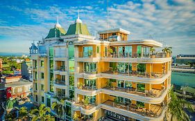 Fields Plaza Hotel By Abc
