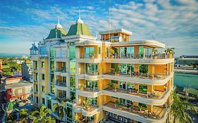 Fields Plaza Hotel By Abc